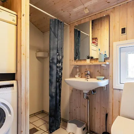 호텔 Four-bedroom In 1