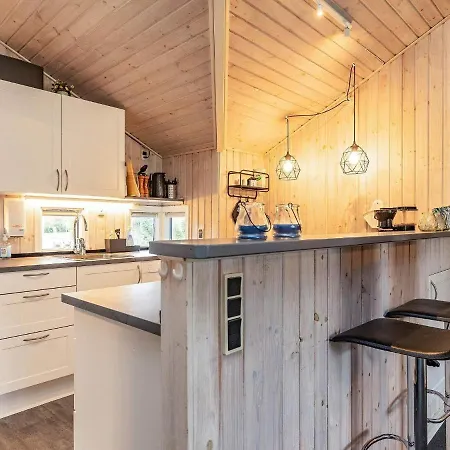 호텔 Four-bedroom In 1 4*
